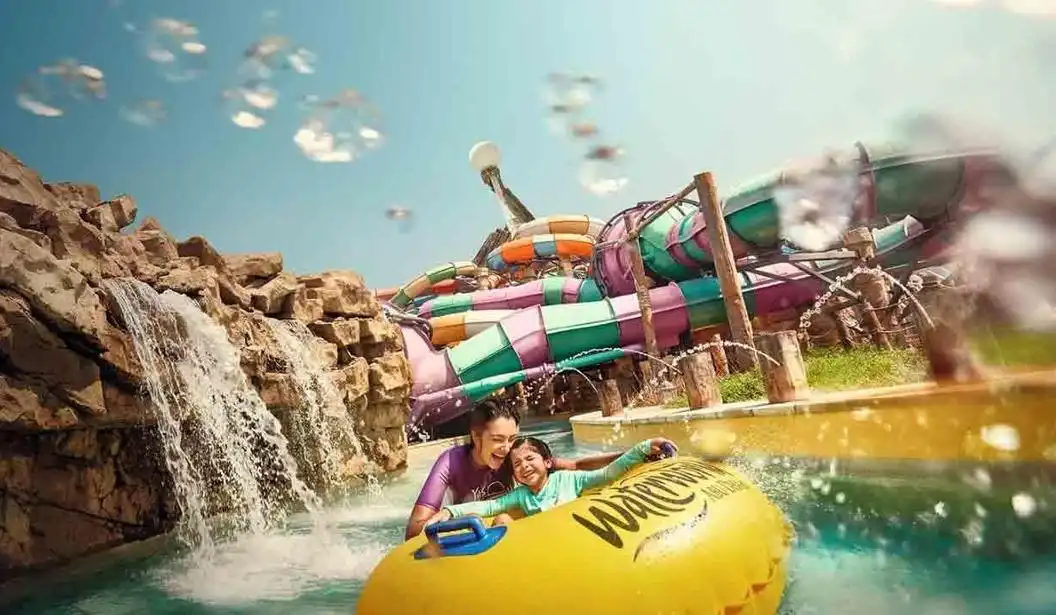 Yes Island Theme Parks – Yas Waterworld